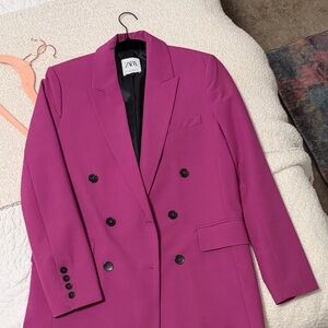 Zara Women's Fuchsia Double-Breasted Blazer